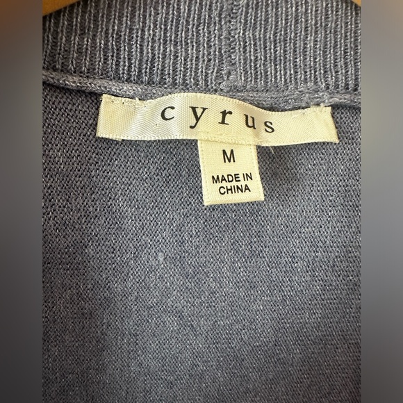 Lightweight Cyrus Cardigan, Periwinkle M - Picture 2 of 4